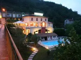 Logis Hotel Restaurant du Pont