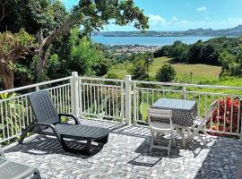 Villa verte, holiday rental in Le Robert