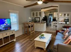 Beaufort SC New Renovation, Close to Parris Island, Historic Downtown, Beautiful Beaches, Sleeps 6