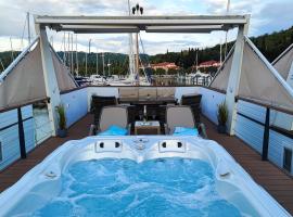 SEA LUX FLOATING HOUSE AJDA Portorose – hotel w Portorožu