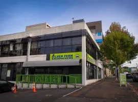 Silverfern Backpackers