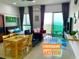 Cybersquare Lakeview with Netflix and Disney Hotstar, hotel near Cyberjaya, Cyberjaya