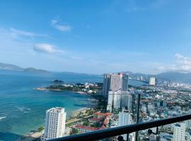 Scenia Bay seaview apartment Nha Trang - GB, alojamento na praia em Nha Trang