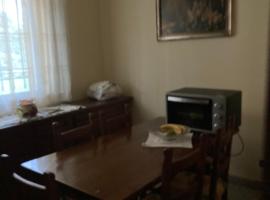 Villa Cantarelli, apartament din Massa