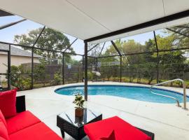 Master Guest Suite with Pool and Private Entrance Minutes to Parks, hotel in Orlando