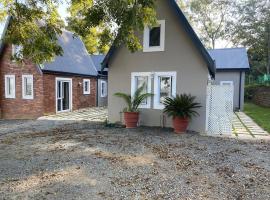 The Stables on Drew Avenue, hotel in Howick