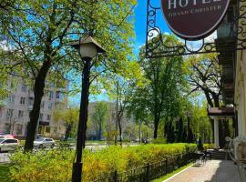 Grand Christer Hotel, Hotel in Kiew