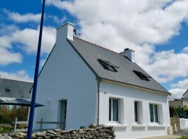 Pointe Finistère face à la mer Bretagne sauvage, cottage in Plozévet