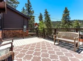 Circle Views by Big Bear Vacations Walk To Lake Boulder Bay Chalet