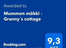 Mummon mökki - Granny´s cottage, hotel em Suonenjoki