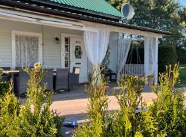 Miętowy Domek Trzebawie, vacation rental in Trzebawie