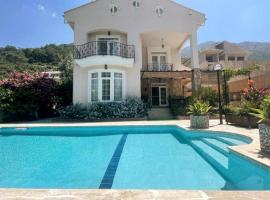 A quiet, peaceful accommodation, villa en Fethiye