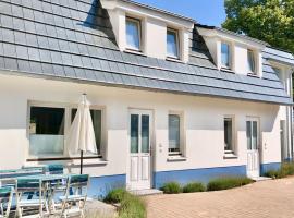 Gästhuus - Urlaub aan de Ostsee, khách sạn ở Timmendorfer Strand