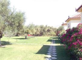 Phyllida Guest House - M1, hotel v destinaci Zacharo