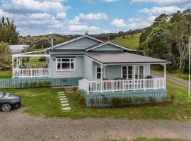 Harbour View, self catering accommodation in Kohukohu