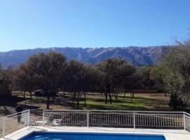 Amor y Paz, holiday home in Carpintería