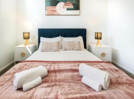 The City's Best Kept Secret 2 bed 2 bath, hotel near Theatre Royal, Christchurch