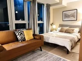 Luxe Bonifacio Global City Taguig Uptown Condo Hotel 1 BR Suite