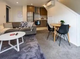 1 Bedroom Central City Escape