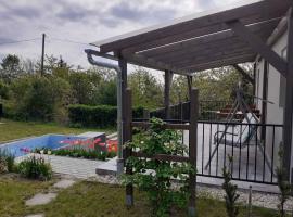 Holiday home in Balatongyörök 42286, hotel in Balatongyörök