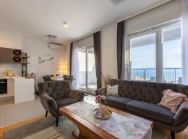 Penthouse Heavenly Holiday Home