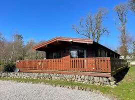 Beautiful Norwegian Lodge in Kippford with Garden Pass the Keys