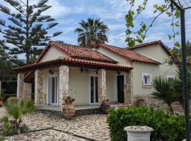 Almyros Garden House – hotel w Acharavi