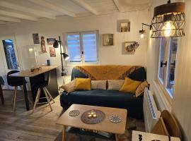 Charmant chalet 200 m de la mer, chalet i Merville-Franceville-Plage