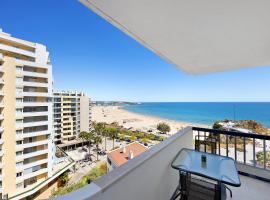 House Paraíso Frente à Praia, Hotel in Strand Praia da Rocha