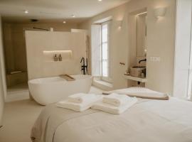 EntreArcos Casa Eco-Boutique, country house in Vejer de la Frontera