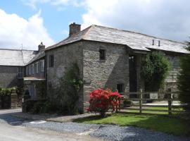 Trevadlock Manor Self Catering Cottages、ローンセストンの格安ホテル