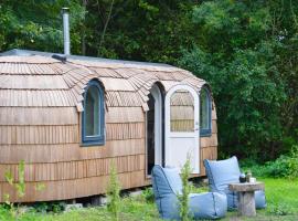 Iglu holiday house in Saaremaa, luxury tent in Käo