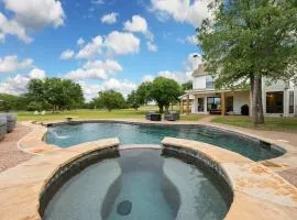 50 Acre Countryside Haven With Hiking Trails, Fossils, Pickleball Court, Basketball, Arcade, In-Ground Trampoline, Pool and Jacuzzi residence