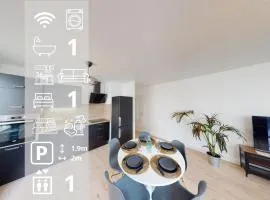 Hallesgare 1 free parking