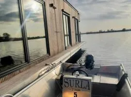 Houseboat "Surla Aqua Zen" Kagerplassen with FREE tender