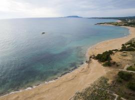 Petrochori Beach House, holiday home in Voidokilia