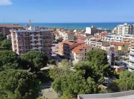 Ampio Appartamento con Vista Mare e Grande Terrazzo - Vicino Centro Termoli