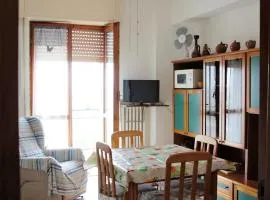 Red's Home Apartment - Ampio e Confortevole, Ideale Famiglie e Coppie a Termoli