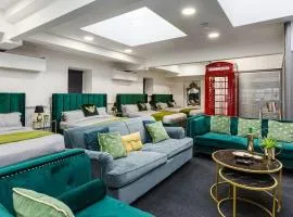 VIP city centre apartment with secure free parking