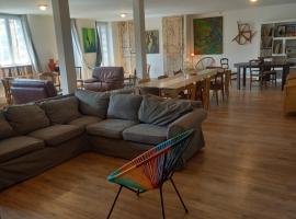 logement entier spacieux et confortable à 1 h de Paris, holiday rental in Courtenay