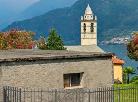 Casa Ambrogio, Family Holiday Home, hotel amb aparcament a Cremia