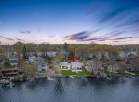 Waterfront Lake House โรงแรมในEast Hampton