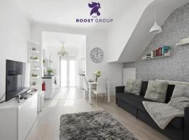 The Roost Group - Stylish Apartments, готель біля визначного місця Залізнична станція Ebbsfleet International, у місті Грейвсенд