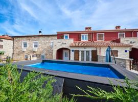 Villa Maris, Hotel in Brtonigla