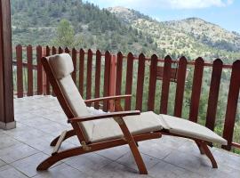 Mountain view Ioannis Ylation Saranti, hotel in Nicosia