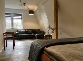 Red Chapel, pet-friendly hotel in Łagów