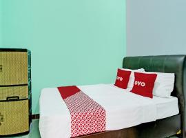 OYO 92521 Guest House Inayah Syariah, hotel with parking in Yogyakarta