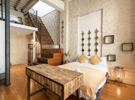 Revuelta´s Home: Sevilla'da bir otel