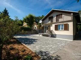 Apartment house Silvia