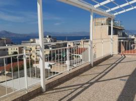 Eleni Penthouse Loutraki, hotel com spa em Loutraki